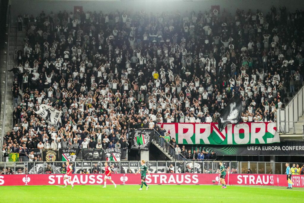 Zwischen AZ Alkmaar und Legia Warschau kam es zu Ausschreitungen.