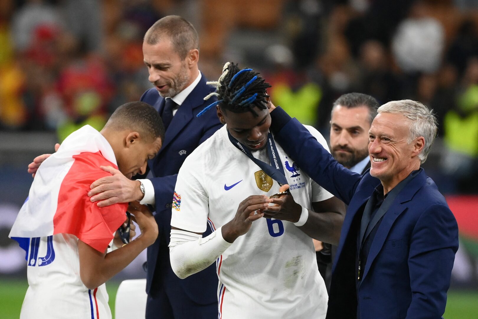 Didier Deschamps stärkt Paul Pogba den Rücken.
