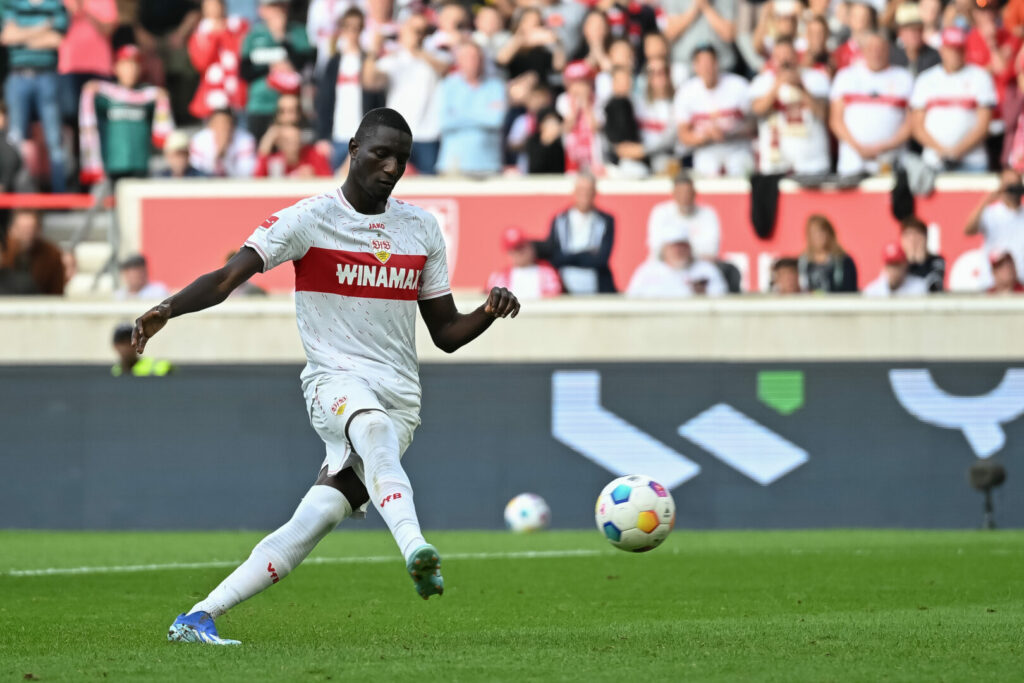 VfB: Coach Hoeneß hofft auf baldige Rückkehr von Guirassy.