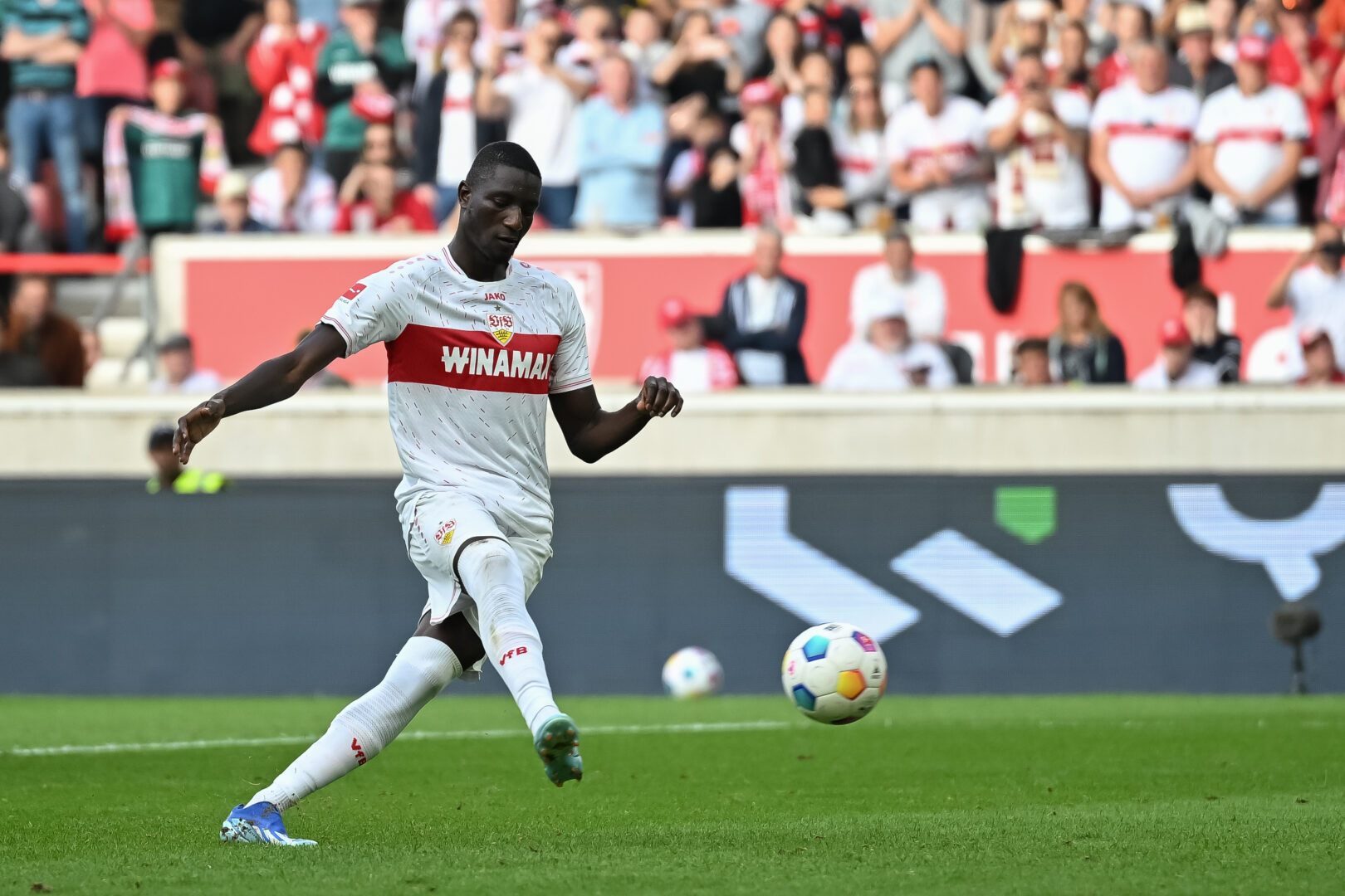 VfB: Coach Hoeneß hofft auf baldige Rückkehr von Guirassy.
