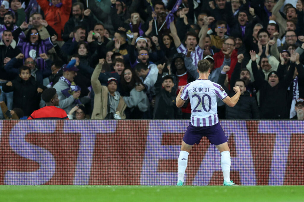 Ex-Werder-Profi Niklas Schmidt spricht über den Umgang mit seiner Depression.