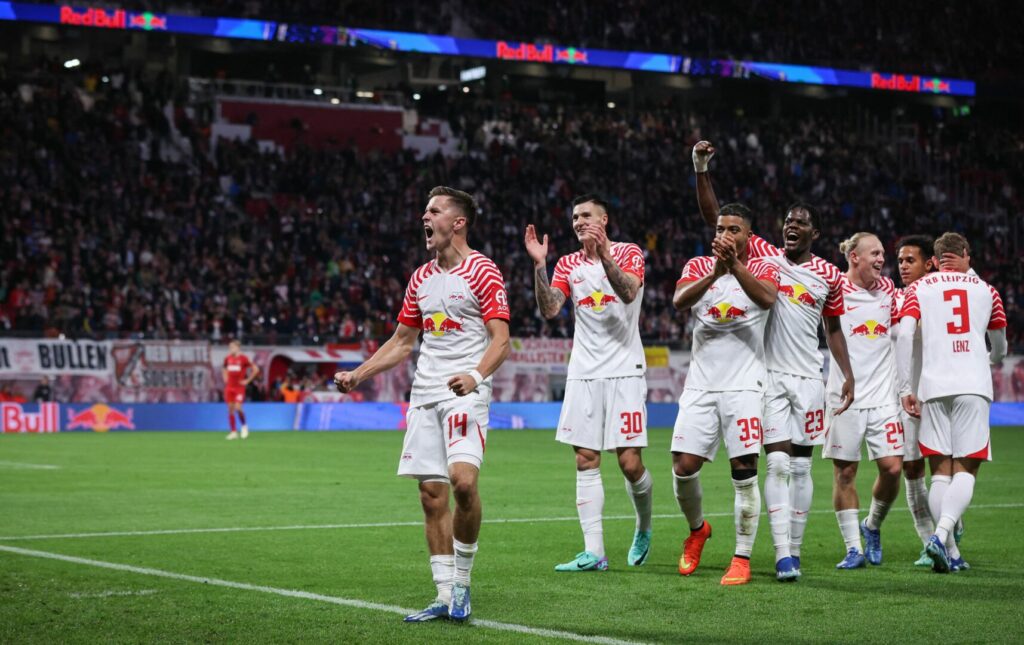 Bundesliga: Joker Baumgartner schießt RB auf Platz vier.