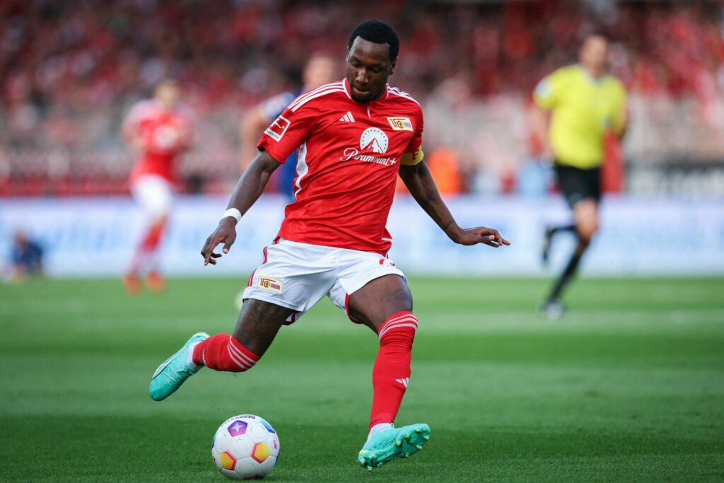 Sheraldo Becker weckt offenbar das Interesse von Eintracht Frankfurt.