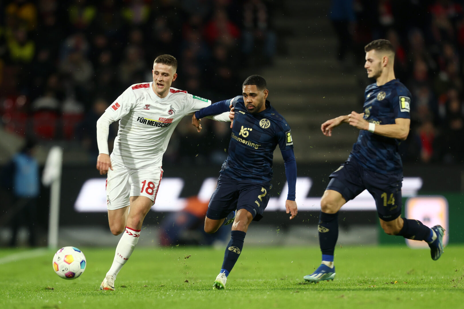 Bundesliga: Umkämpfte Partie in Köln.