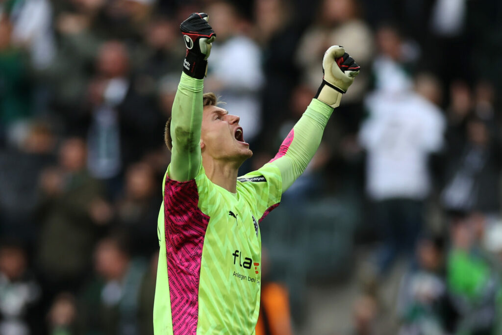 Moritz Nicolas im Tor von Borussia Mönchengladbach.