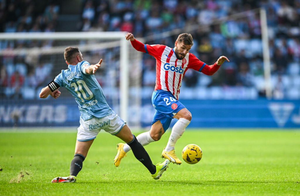 Am heutigen Sonntag gastierte das Sensationsteam FC Girona zur Mittagszeit bei Celta Vigo. Nach 90 intensiven Minuten konnten die Katalanen die Rückkehr an die Spitze der spanischen Liga feiern.