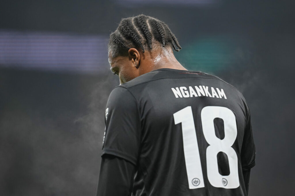 Jessic Ngankam im Trikot von Eintracht Frankfurt.