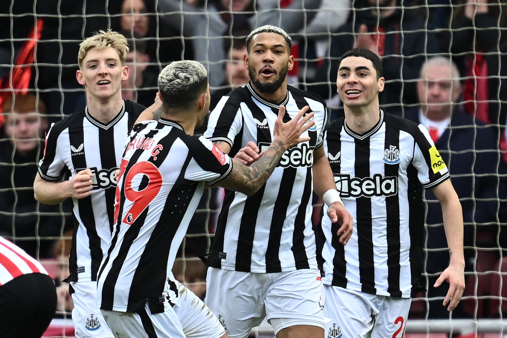 Newcastle United: Welcher Topstar muss im Sommer gehen?