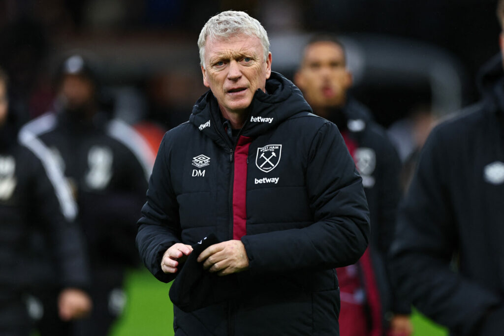 David Moyes vermisst mehrere Spieler in seinem Kader. (Photo by HENRY NICHOLLS/AFP via Getty Images)