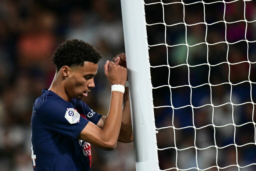Hugo Ekitike spielt wenig bei Paris Saint-Germain.