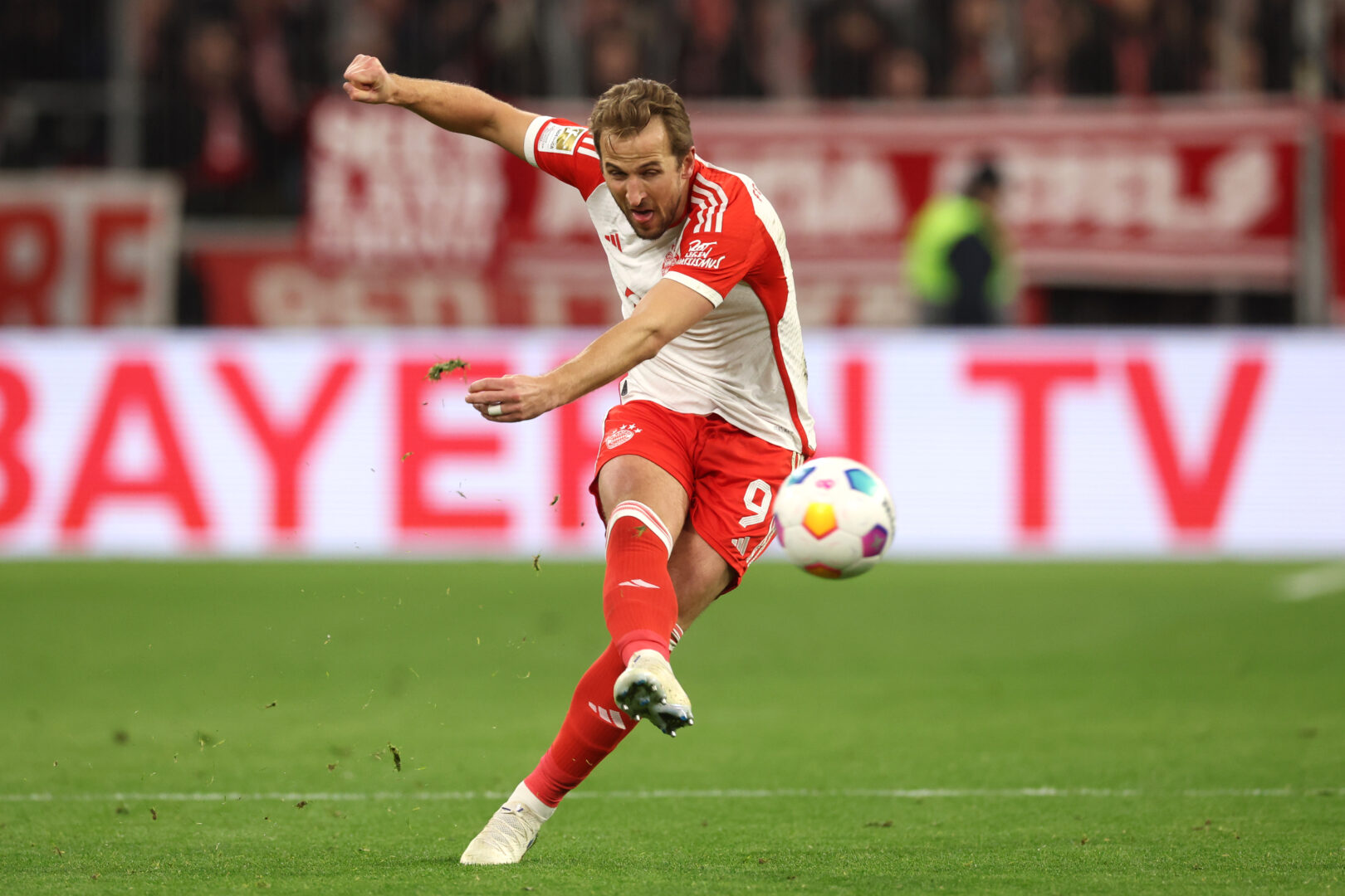 Bundesliga | Bayern-Personalnot in Augsburg: Die Aufstellungen zum Nachmittag