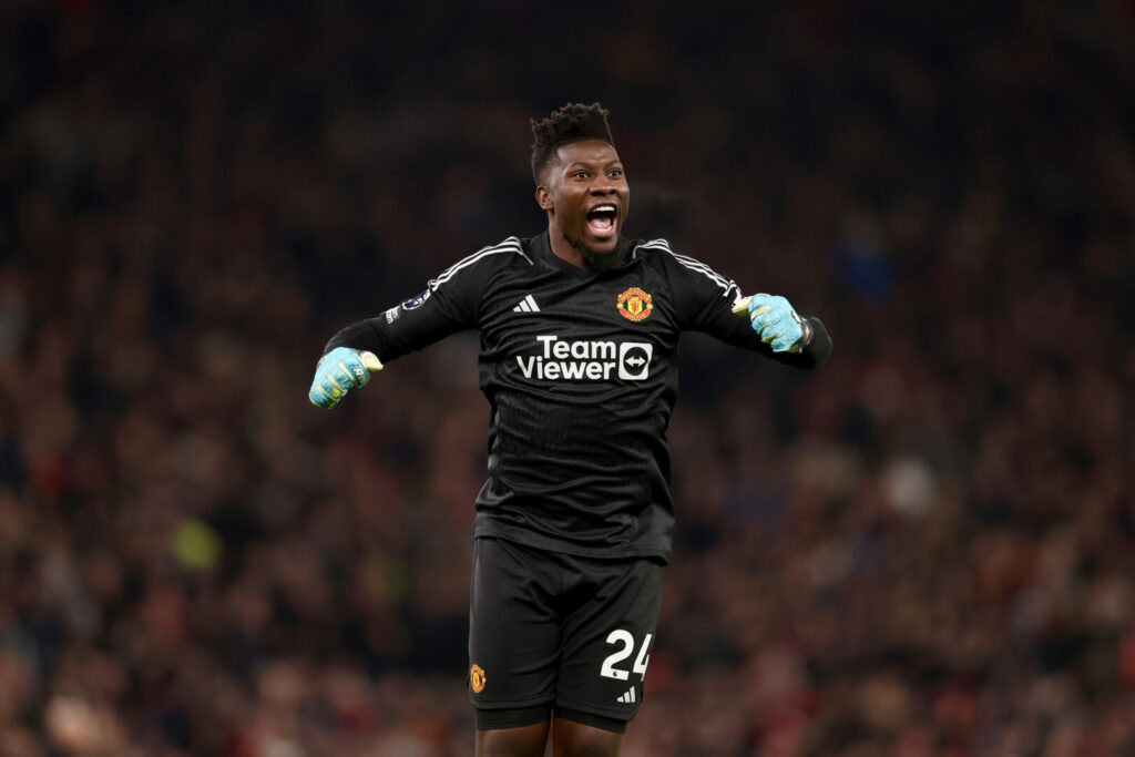 André Onana, Keeper in Diensten von Manchester United, steht ein ereignisreicher Januar bevor. Mit Kamerun startet er am 15. Januar in den Afrika Cup. Doch nur wenige Stunden zuvor wird er noch das Tor von United in der Premier League hüten müssen. 