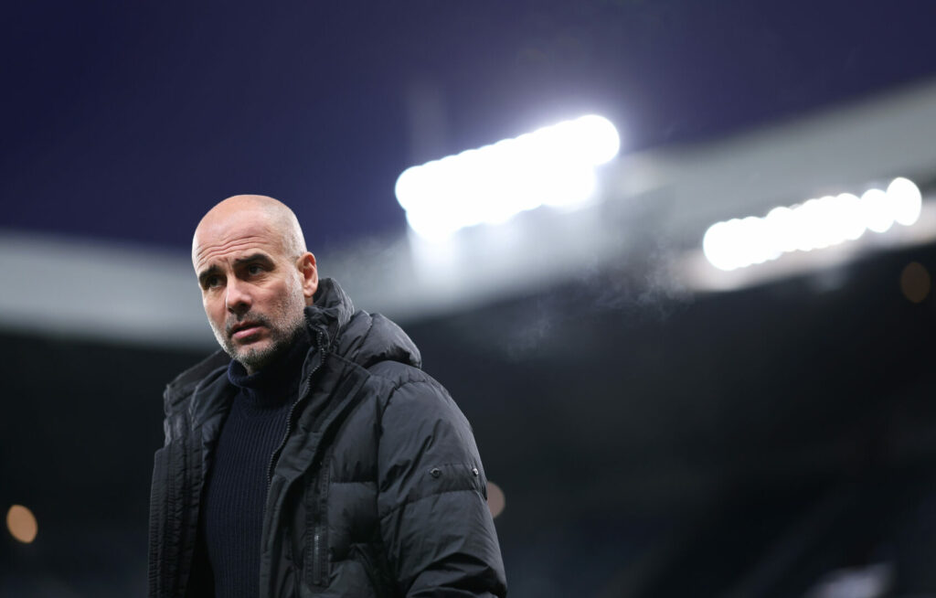 Pep Guardiola schießt gegen Manchester United.