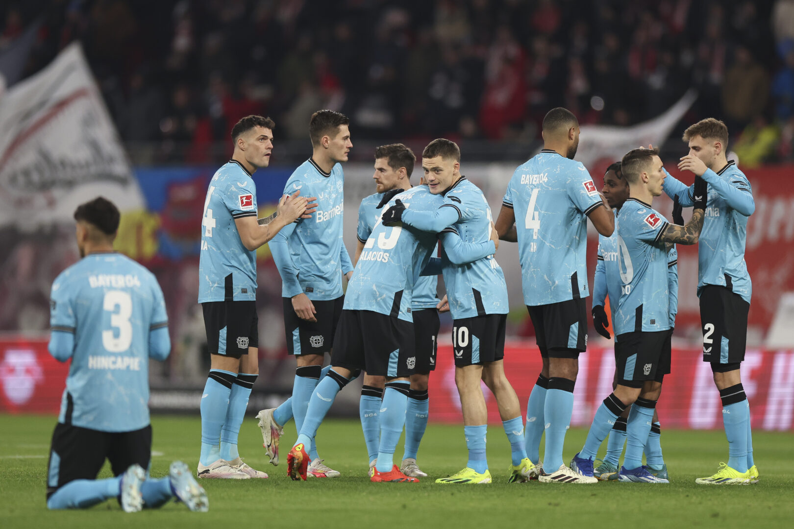 Leverkusen empfängt Gladbach: Die Aufstellungen zum Abendspiel
