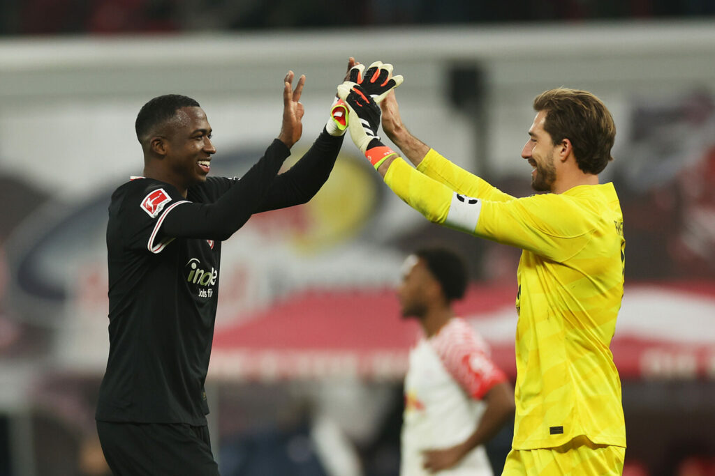 Kevin Trapp gewann mit Eintracht Frankfurt in Leipzig.