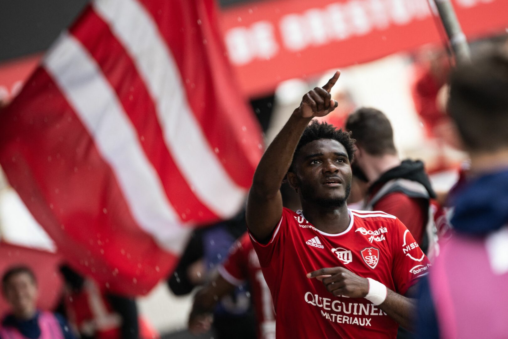 Lilian Brassier im Trikot von Stade Brest.
