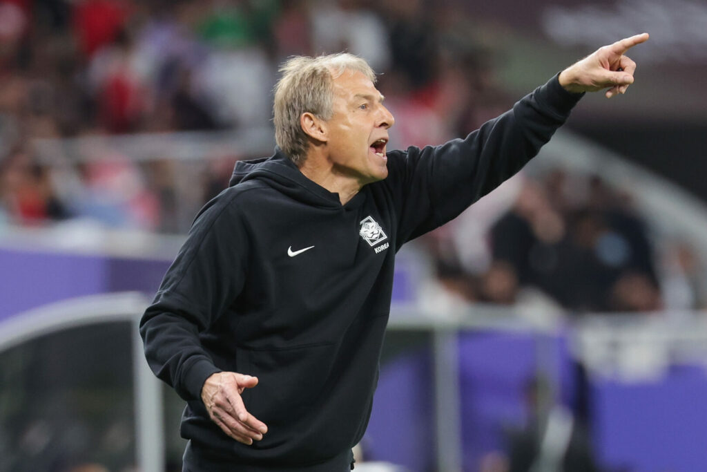 90PLUS-Ticker: Jürgen Klinsmann steht in Südkorea vor dem Aus.