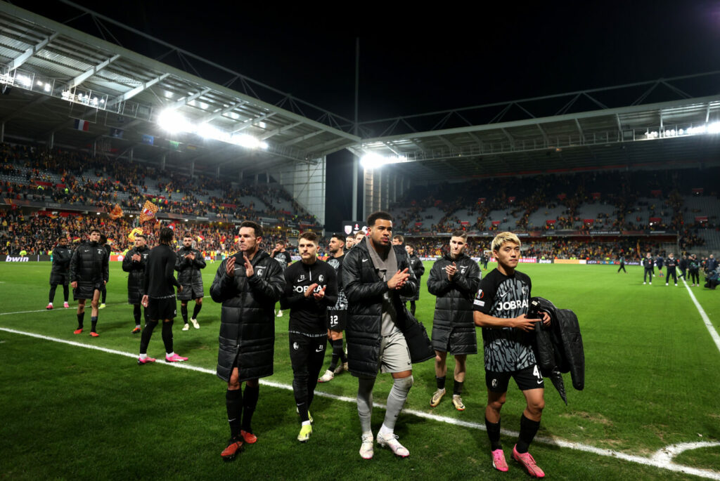 Der SC Freiburg möchte gegen Lens in die nächste Runde einziehen.