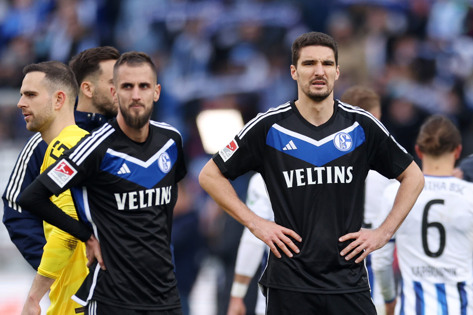 Steigt Schalke 04 ab?