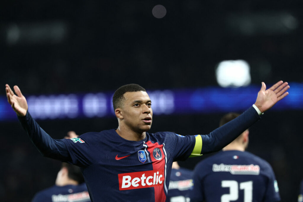 Kylian Mbappe reißt das Gehaltsgefüge von PSG auseinander.