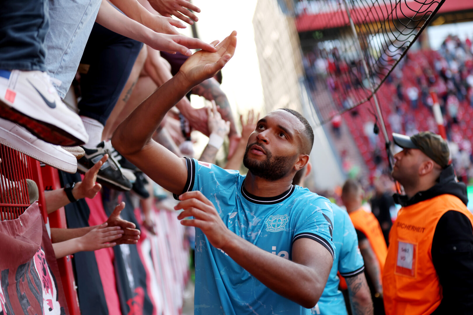 Leverkusen-Boss Carro: Tah muss verlängern – oder gehen