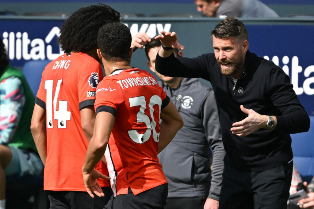 Luton Town will die Premier League halten.