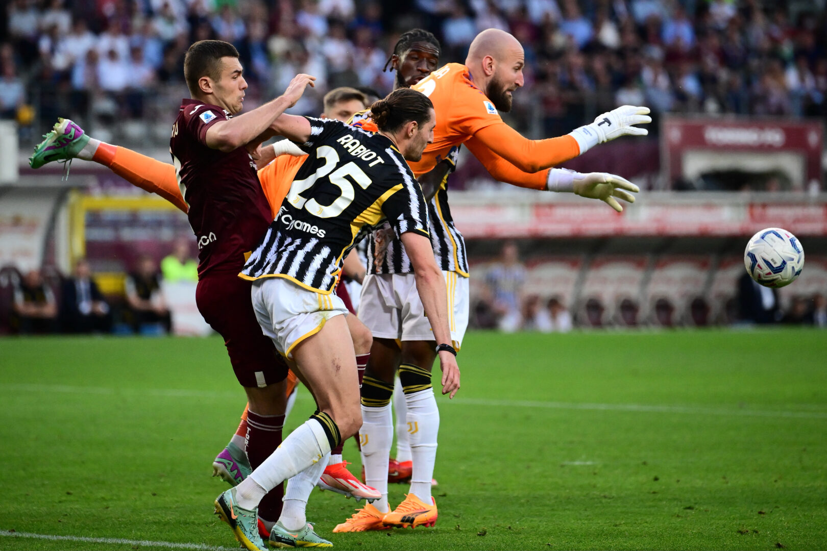 Unkreatives Juventus nur Remis im Derby beim FC Turin!