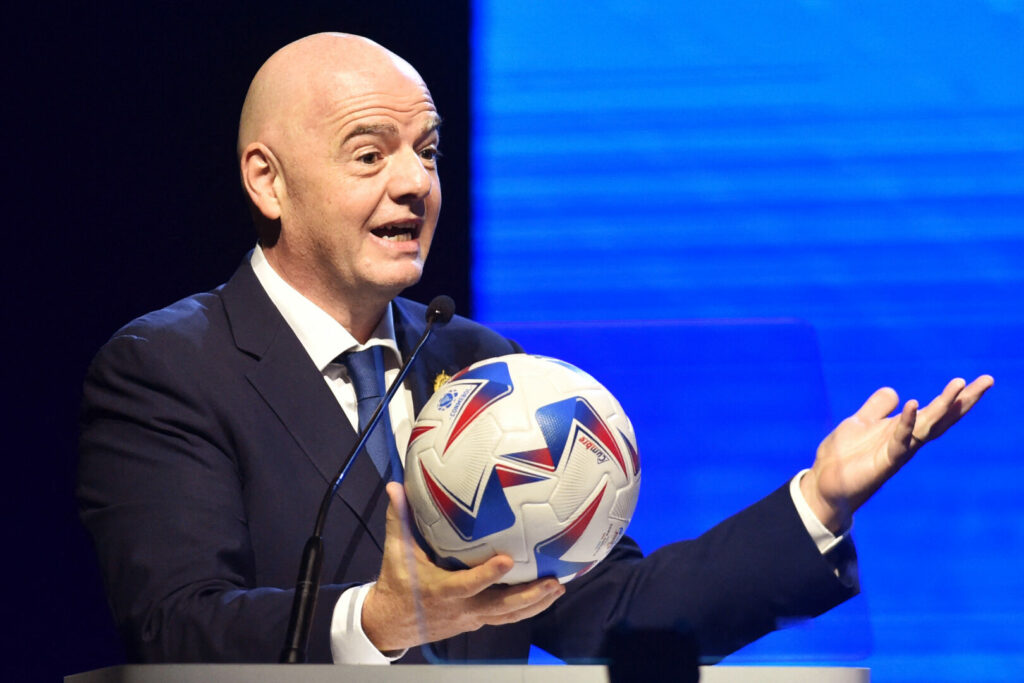 FIFA-Präsident Gianni Infantino hofft auf Hilfe.