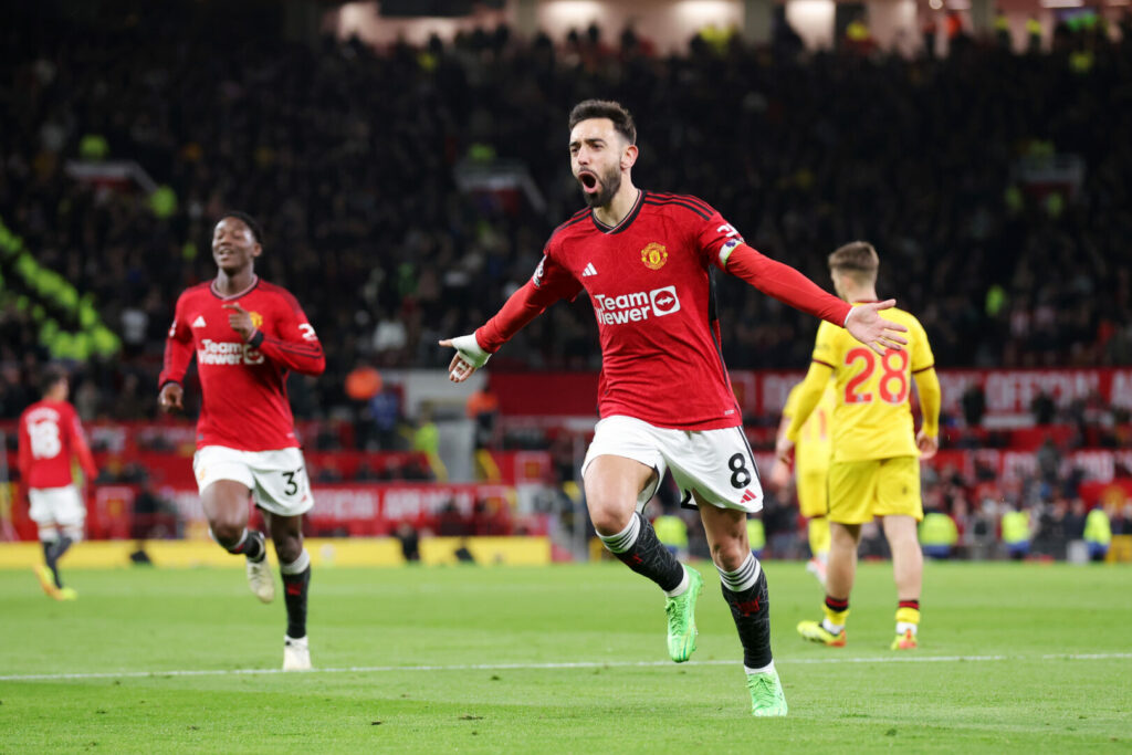 Premier League | ManUnited dreht zwei Rückstände gegen Schlusslicht – und profitiert von Newcastle-Pleite