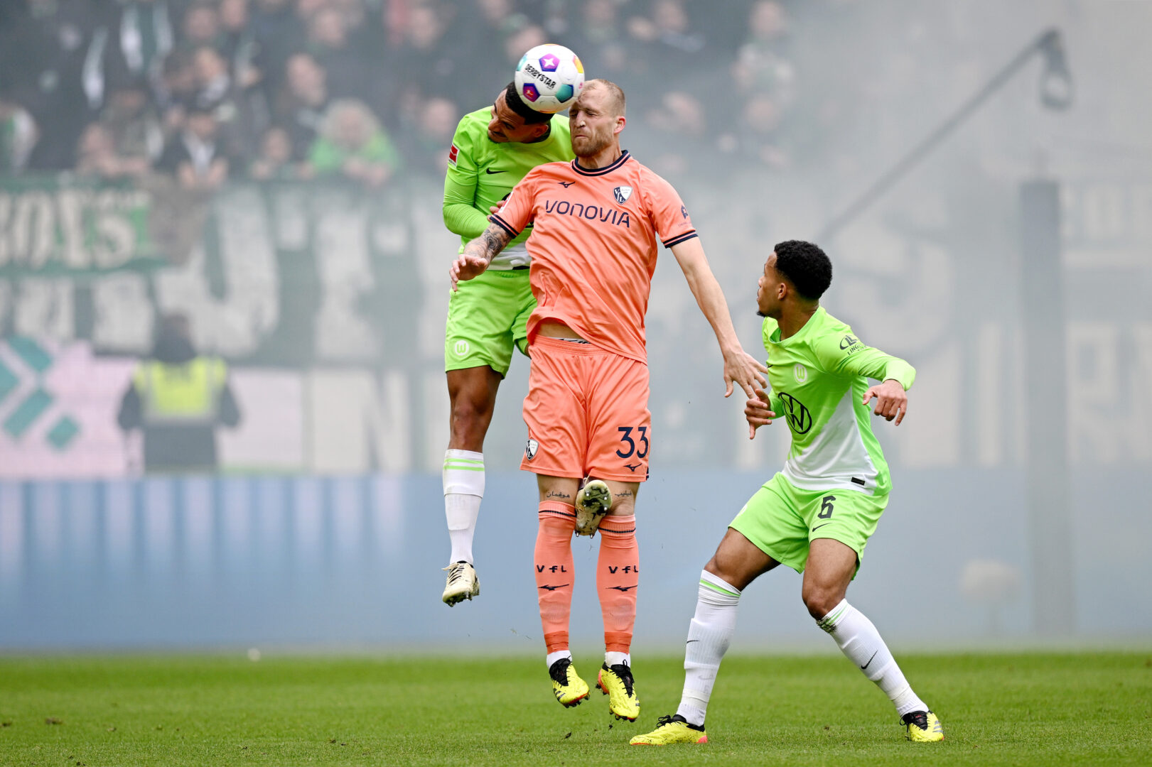 Bundesliga: Umkämpfte Partie in Wolfsburg.