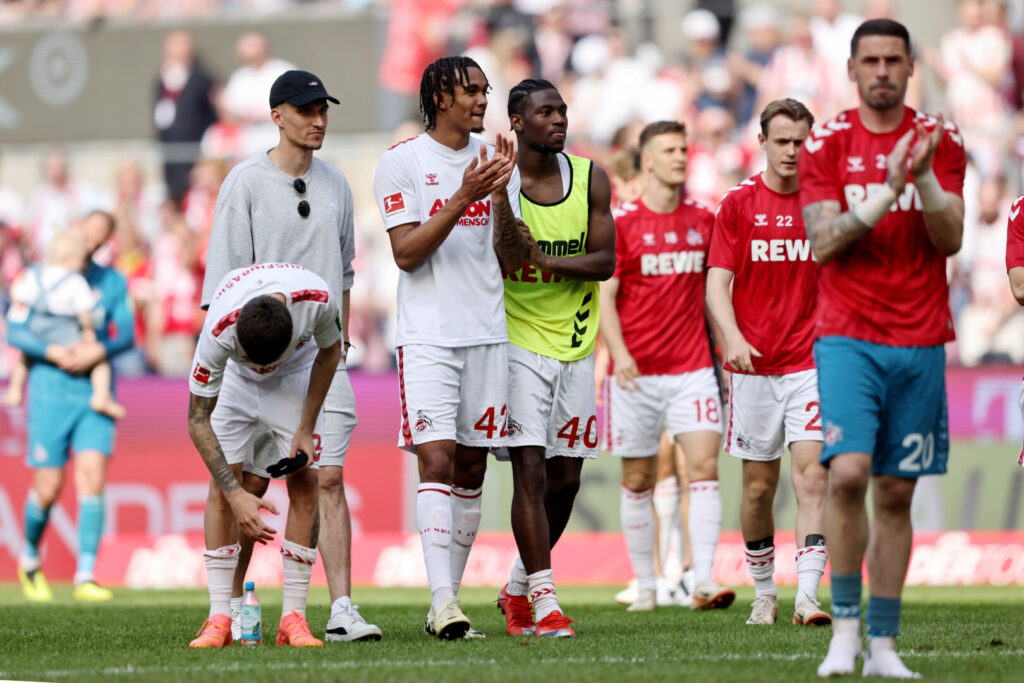 Es ist soweit: Das letzte Bundesliga-Wochenende der Saison steht vor der Tür. In neun parallel stattfindenden Spielen sind noch diverse Entscheidungen offen, ein Herzschlagfinale ist also garantiert. Hier kommen drei Thesen zum 34. und letzten Spieltag.