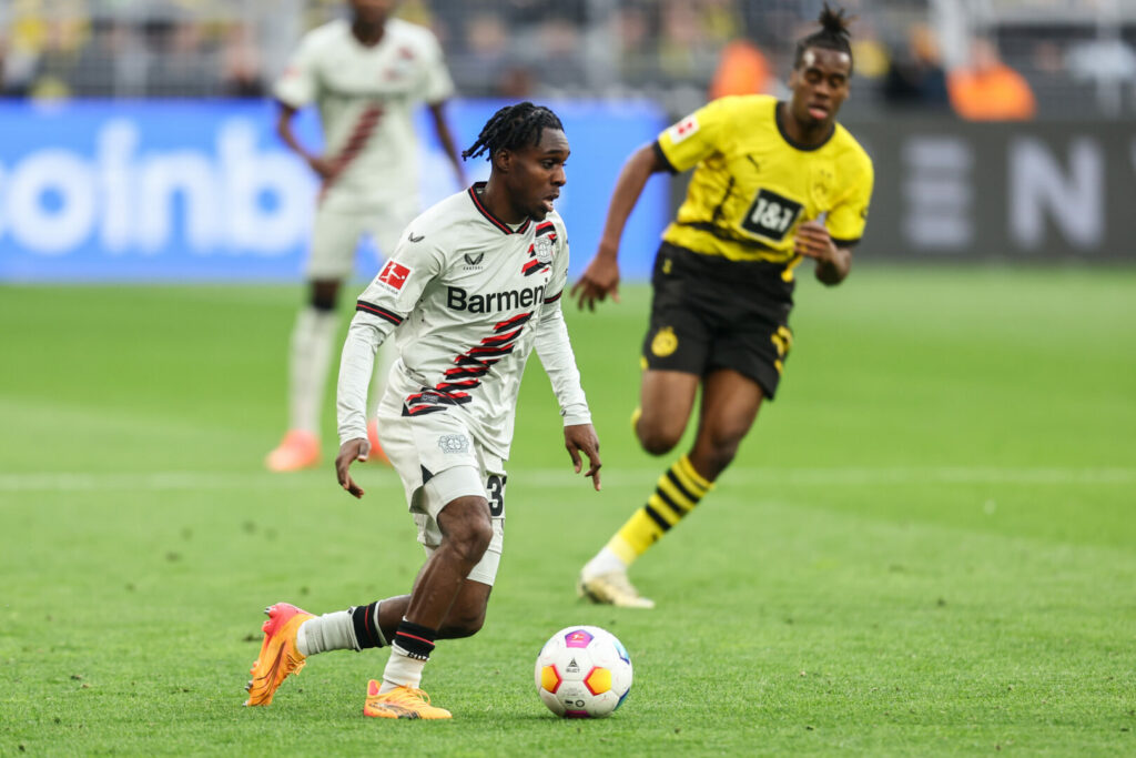 Frimpong tendiert zu Leverkusen-Abschied