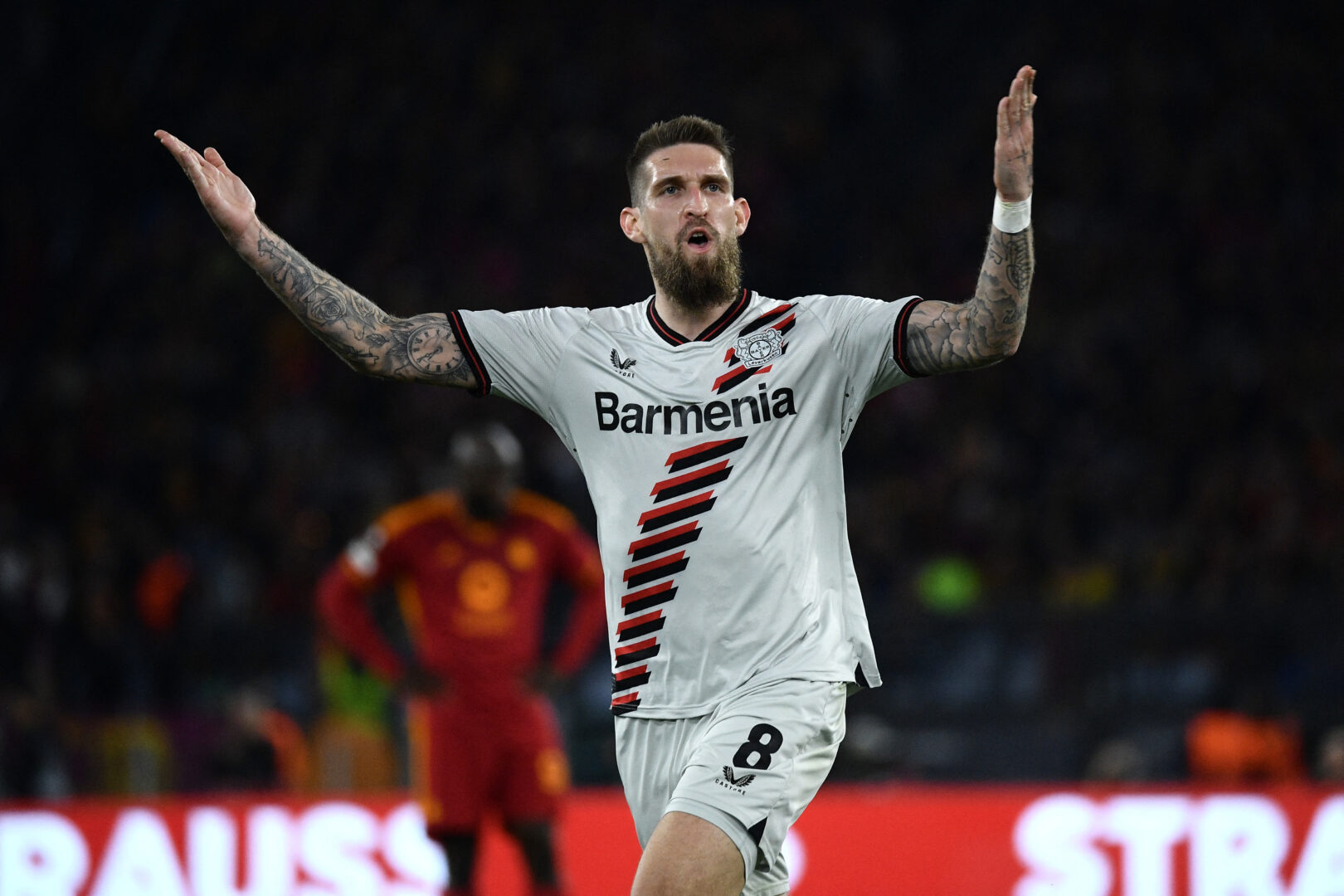 Bayer Leverkusen hat das Halbfinal-Hinspiel in der Europa League mit 2:0 bei der AS Rom gewonnen und liegt ganz klar auf dem Kurs gen Dublin. Im Anschluss an den verdienten Auswärtserfolg zeigten sich die beteiligten Akteure hochzufrieden.