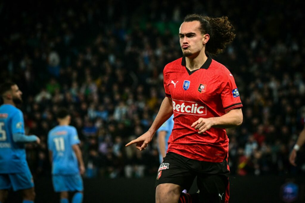 Der VfB-Stuttgart zeigt Interesse an Rennes-Verteidiger Arthur Theate