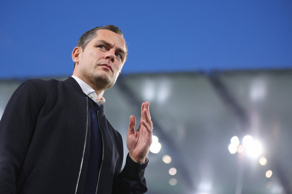 RB Leipzig hat Marcel Schäfer als neuen Geschäftsführer Sport verpflichtet. Das gaben die Sachsen soeben offiziell bekannt. Zuvor hatte der frühere Linksverteidiger in gleicher Funktion beim VfL Wolfsburg gearbeitet.