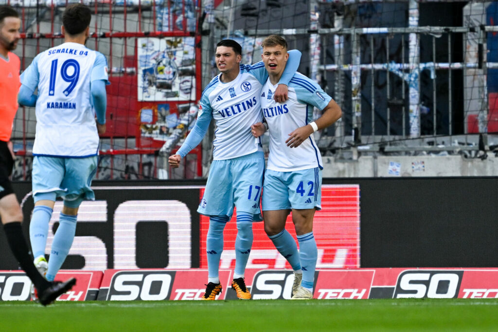 Der FC Schalke schickt Osnabrück in die dritte Liga.