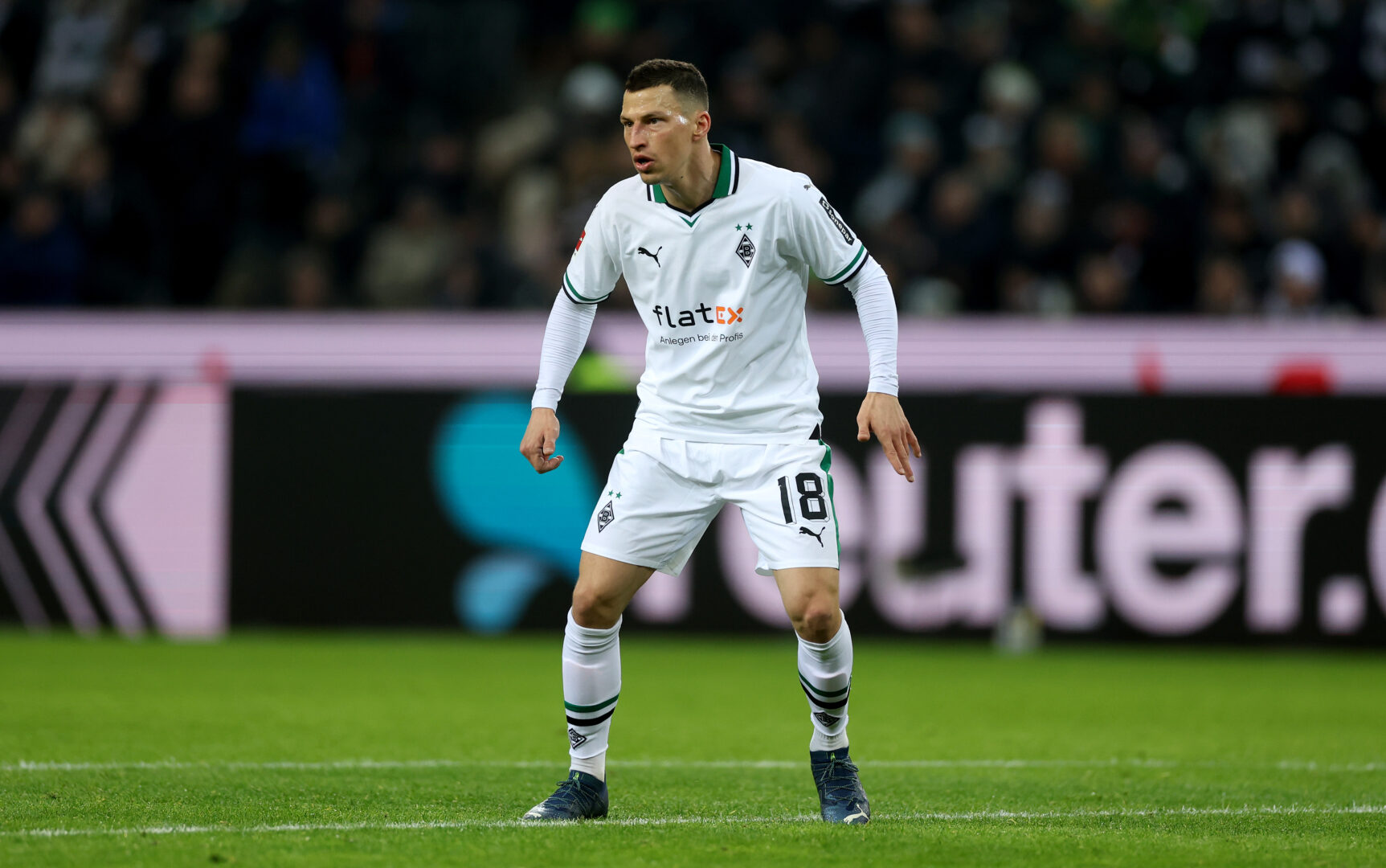 „Ich liebe es, für Borussia zu spielen“ – Gladbach verlängert mit Lainer
