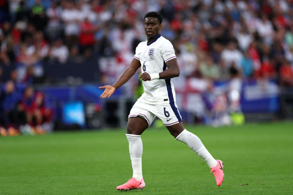 Marc Guehi überzeugt im Trikot der englischen Nationalmannschaft.