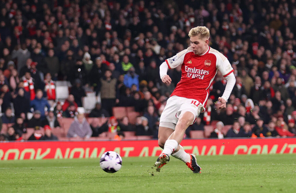 Emile Smith-Rowe steht vor einem Wechsel zum FC Fulham.