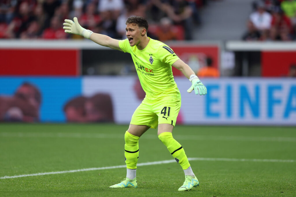 Gladbach-Keeper Jan Olschowsky muss die Hoffnungen auf eine Leihe zunächst ad acta legen. Der Youngster verletzte sich im Training seines potenziellen neuen Klubs.