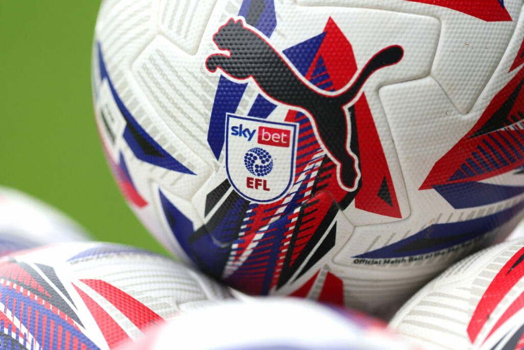 Premier League, FA und Women's Super League haben nach der heftigen Kritik am Glücksspiel-Sponsoring im englischen Fußball einen Verhaltenskodex veröffentlicht. Dieser soll mit Beginn der neuen Saison in Kraft treten.