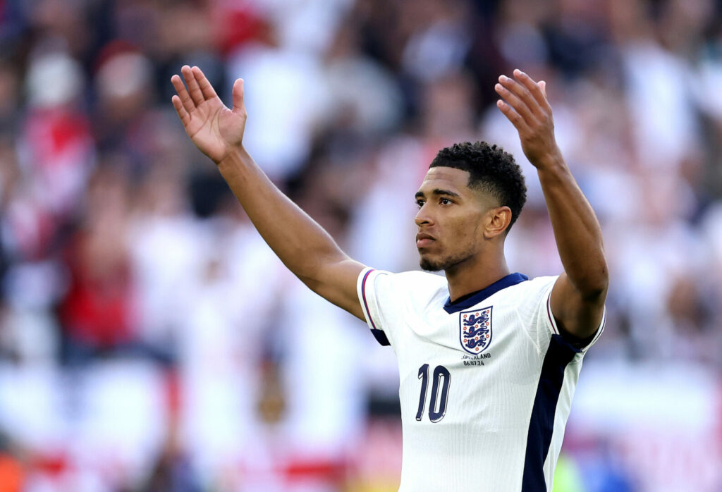 Wer trifft auf xxxx? Am heutigen Abend duellieren sich England und die Niederlande um das verbliebene Finalticket. Die Partie der beiden Giganten ist dabei auch ein Aufeinandertreffen zweier gänzlich verschiedener Fußballkulturen. Die Vorschau zum Spiel. 