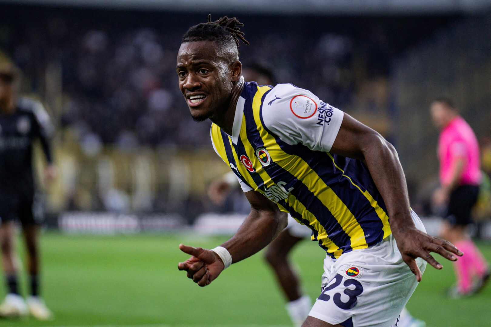 Einst beim BVB: Batshuayi komplettiert Istanbul-Bingo