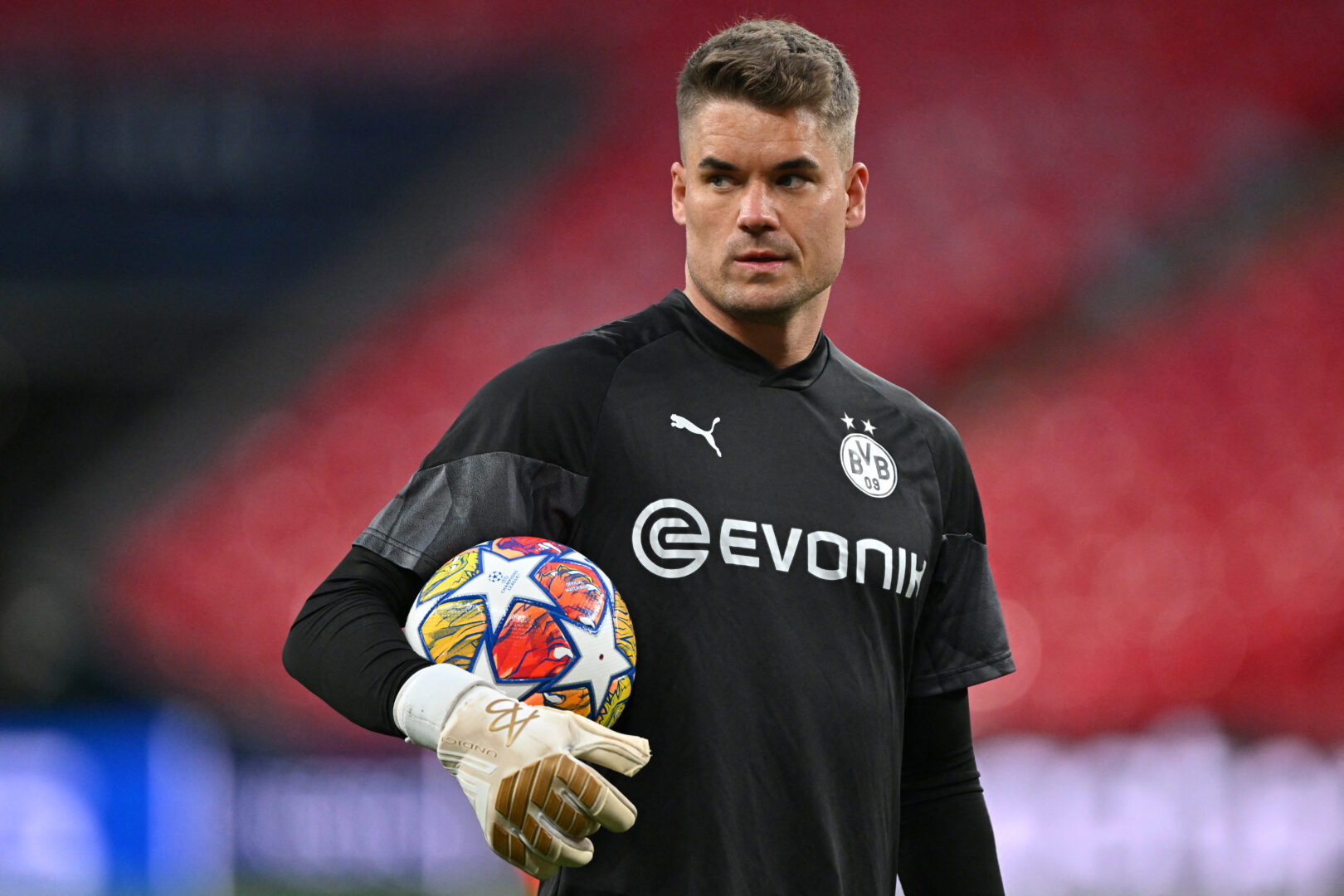Offiziell: Borussia Dortmund verlängert mit Ersatzkeeper Meyer