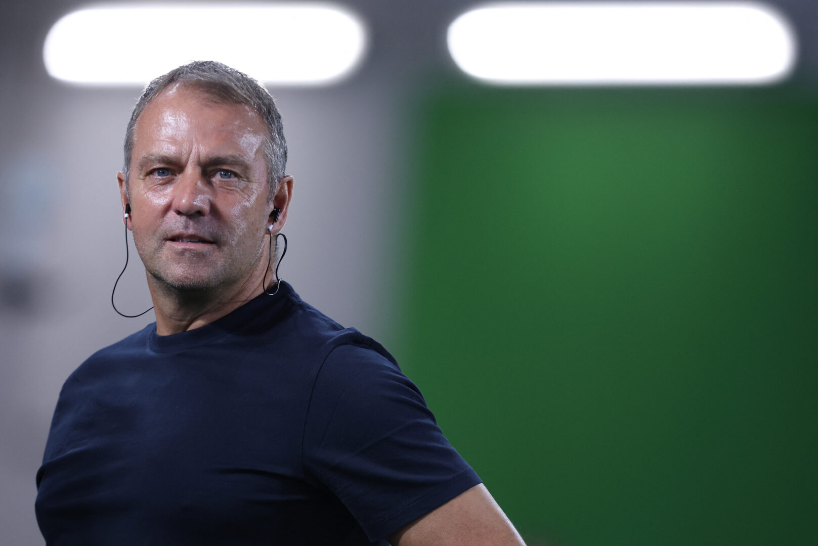 Hansi Flick nahm seine Arbeit beim FC Barcelona auf.