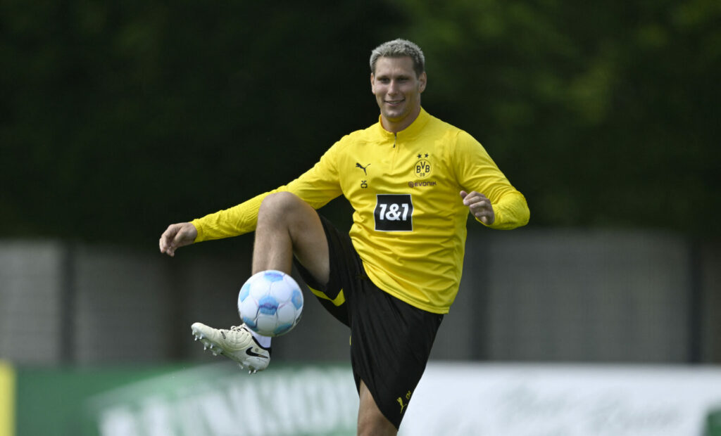 BVB-Sportdirektor hat lobende Worte hinsichtlich des Fitnesszustands von Niklas Süle gefunden. Eine andere Position bereitet den Schwarzgelben jedoch Kopfschmerzen.