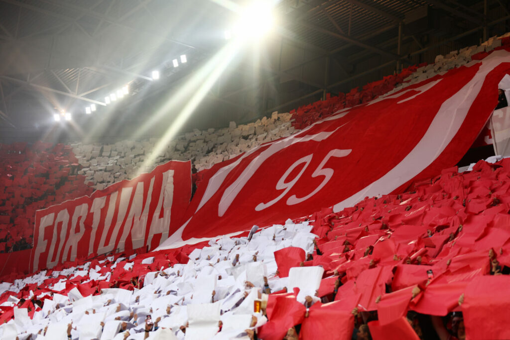 Fortuna Düsseldorf wird es seinen Zuschauern auch in der kommenden Saison ermögliche, kostenlos in das Stadion zu kommen. Der Verein kündigte heute die Fortsetzung und Ausdehnung der Aktion "Fortuna für Alle" an.