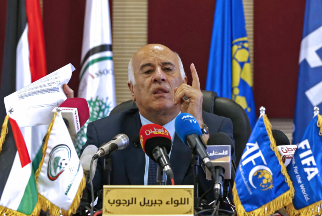 Der Palästinensische Fußballverband forderte kürzlich die Suspendierung seines israelischen Pendant. Die FIFA will eine Entscheidung aber erst nach den Olympischen Spielen in Paris treffen.