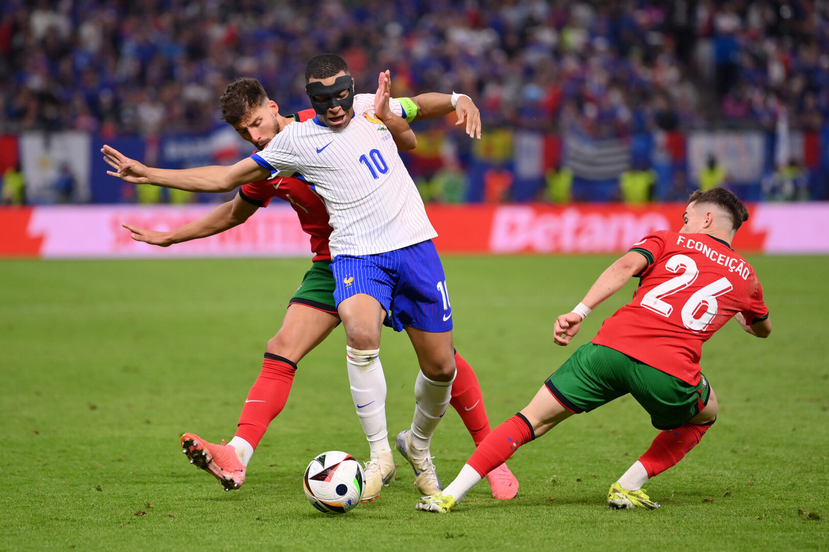 Mbappe stoppen? Cucurella: „Im Eins-gegen-Eins schwierig“