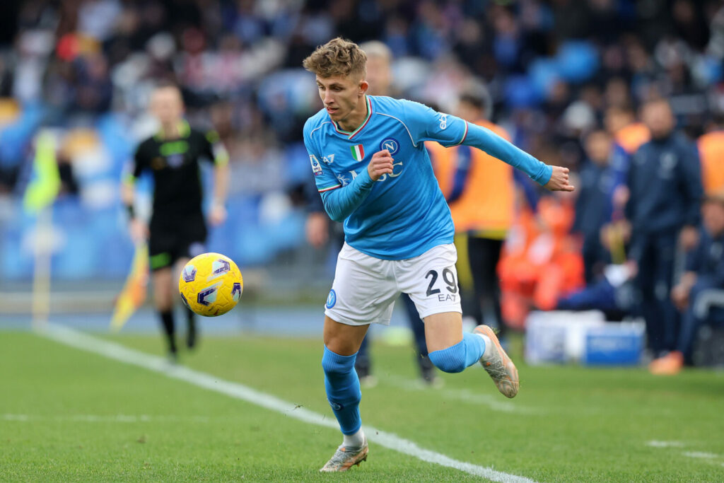 Jesper Lindström im Trikot der SSC Neapel.